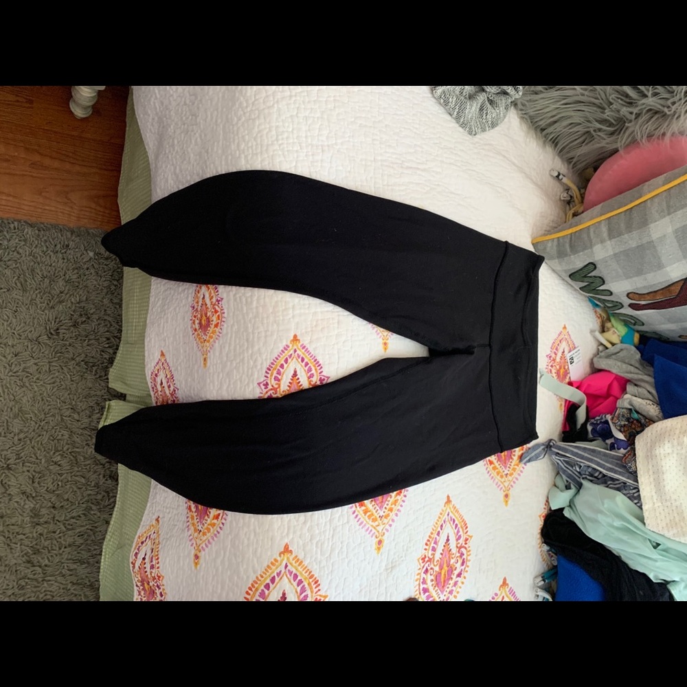 Black Wunder Under Lululemon Leggings